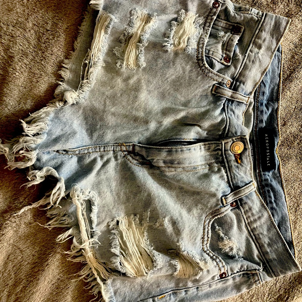 Aeropostale jean shorts size 6